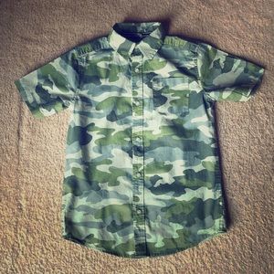 Camo short sleeve button down shirt